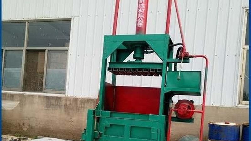 小型覆膜机：揭秘其核心参数与规格**